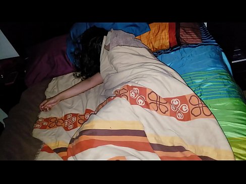 ❤️ ස්ටේප්සන් තම තරුණ සුළු මව නිදා සිටියදී ඇයට බැණ වදියි. තත්ත්ව අසභ්ය si.techkoala.top ❌️